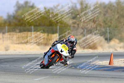 media/Jan-16-2022-CVMA (Sun) [[7f3d92989d]]/Race 3 Amateur Supersport Middleweight/